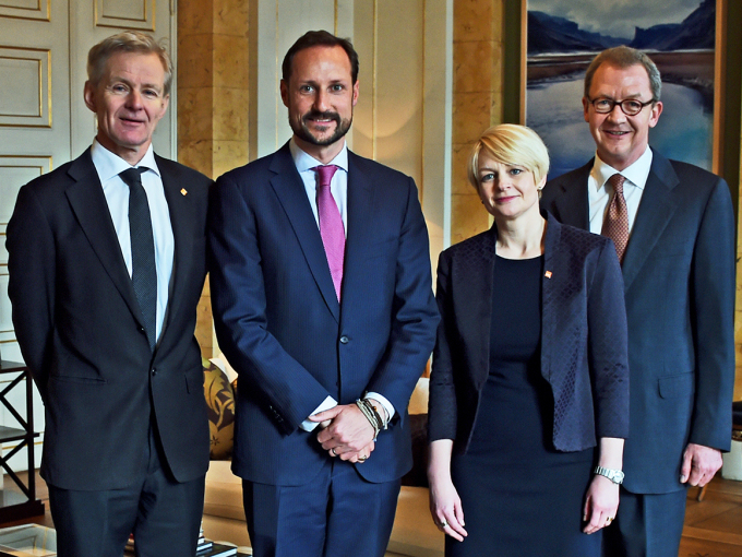 Flyktninghjelpa møtte sin beskyttar Kronprins Haakon i dag. Foto: Sven Gj. Gjeruldsen, Det kongelege hoffet
